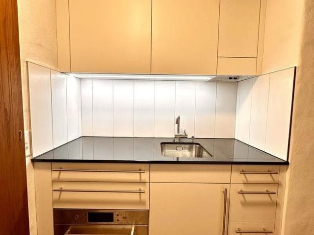 1 Zimmer, 23 m², 4. Stock