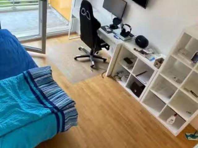 1 Zimmer 22 m² 400 € Kaltmiete Wohnungen in Augsburg Am S.