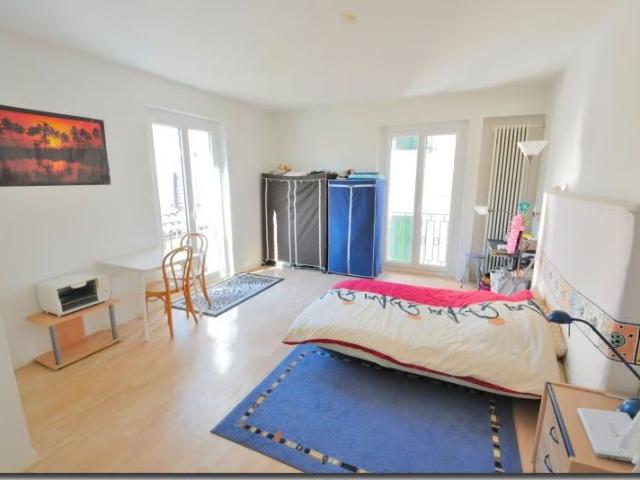 1 Zimmer, 27 m², 2. Stock