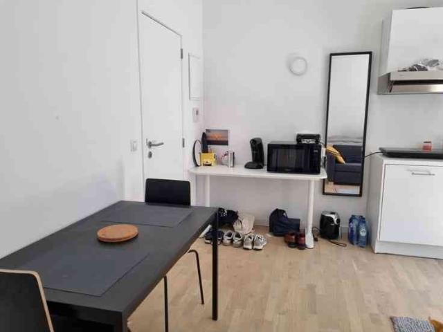 1 Zimmer, 24 m², 2. Stock