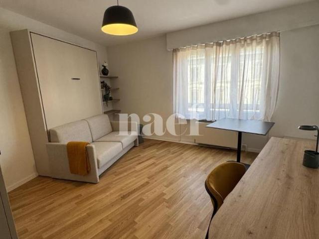 1 Zimmer, 24 m², 2. Stock