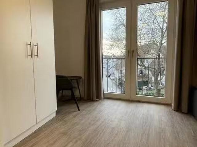 1 Zimmer 24 m² 950 € Kaltmiete Wohnungen in Metzingen