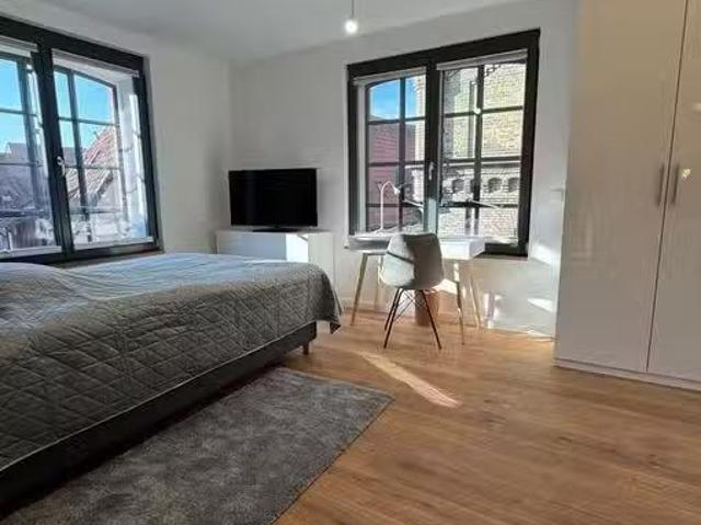 1 Zimmer 25 m² 1.350 € Kaltmiete Wohnungen in Lüneburg