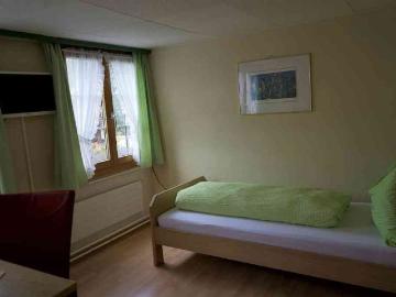 1 Zimmer, 25 m², 1. Stock