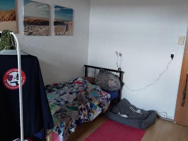 1 Zimmer, 25 m², 1. Stock