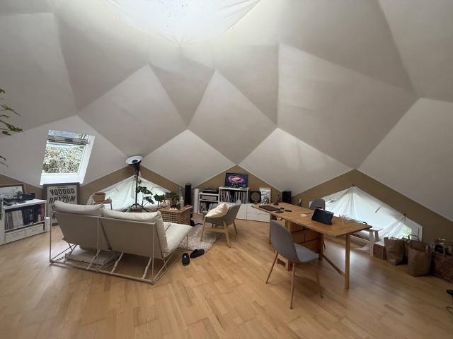 1 Zimmer, 25 m², 1. Stock