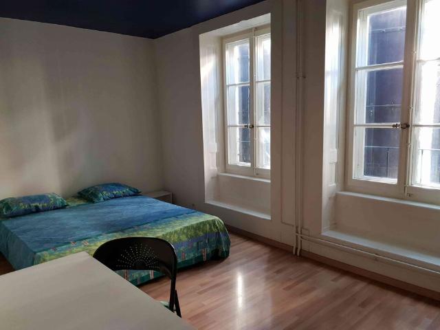 1 Zimmer, 25 m², 1. Stock