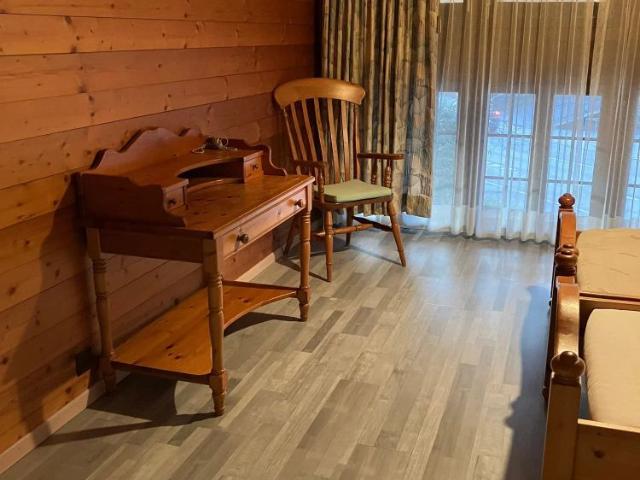 1 Zimmer, 25 m², 1. Stock