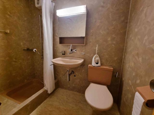 1 Zimmer, 25 m², 1. Stock