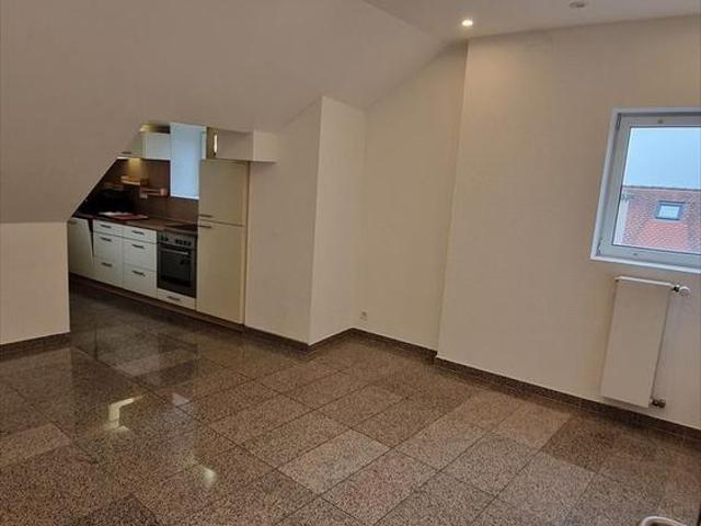 1 Zimmer, 25 m², 2. Stock
