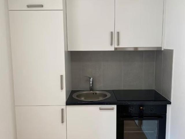 1 Zimmer, 25 m², 2. Stock