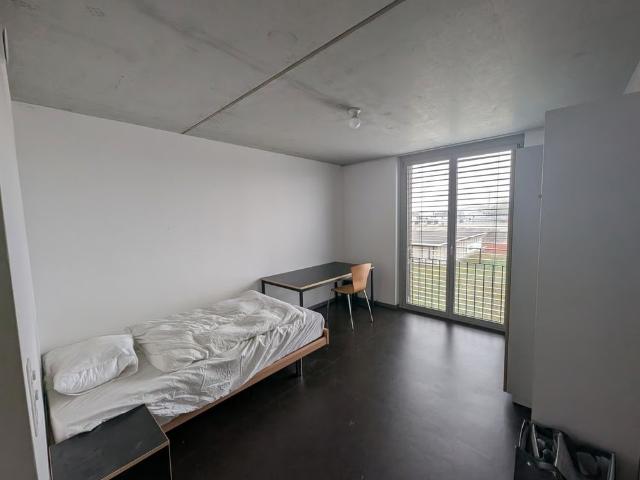 1 Zimmer, 25 m², 2. Stock