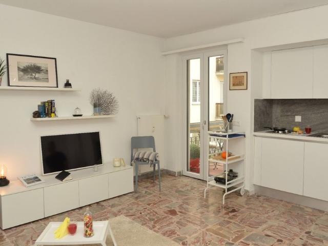 1 Zimmer, 25 m², 2. Stock