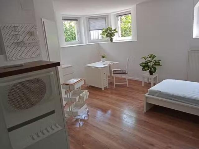1 Zimmer 26 m² 400 € Kaltmiete Wohnungen in Ulm