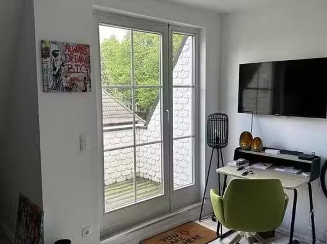 1 Zimmer 26 m² 548 € Kaltmiete Wohnungen in Hamburg Farms.