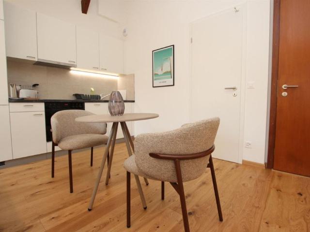 1 Zimmer, 26 m², 5. Stock