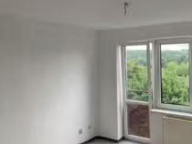 1 Zimmer 28 m² 200 € Kaltmiete Wohnungen in Neubrandenburg