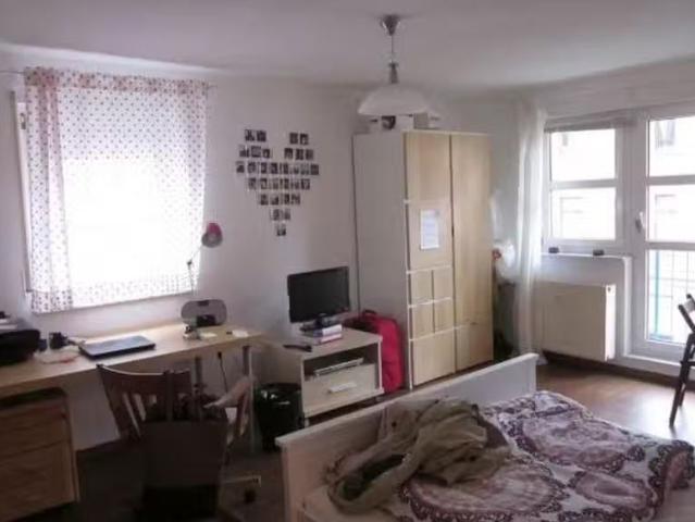 1 Zimmer 28 m² 450 € Kaltmiete Wohnungen in Mannheim Frie.