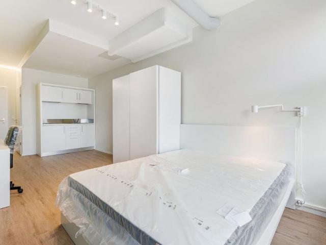 1 Zimmer, 28 m², 4. Stock