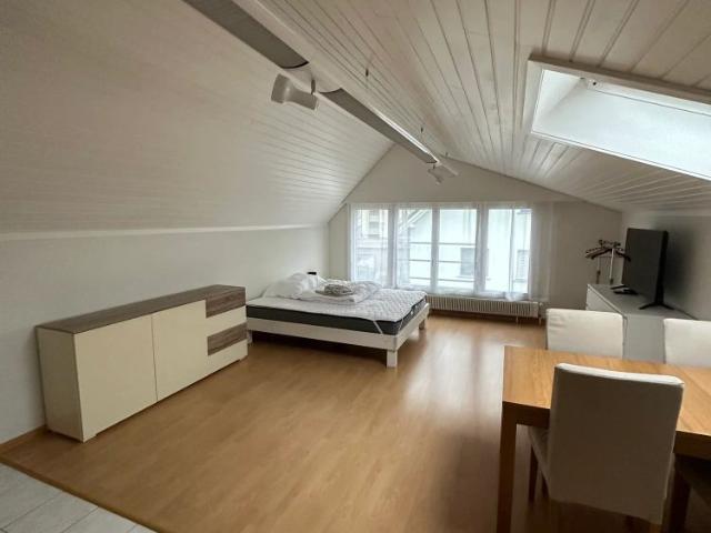 1 Zimmer, 33 m²