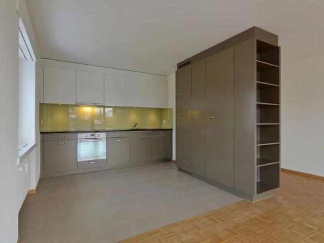 1 Zimmer, 30 m², 1. Stock