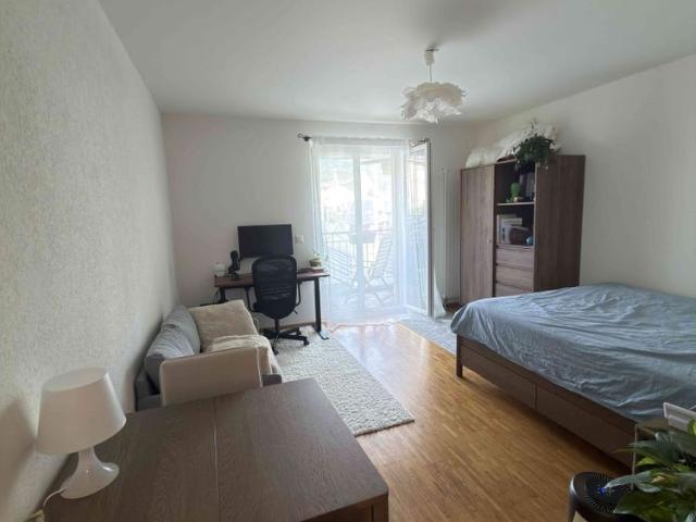 1 Zimmer, 30 m², 1. Stock