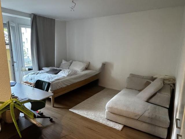 1 Zimmer, 30 m², 1. Stock