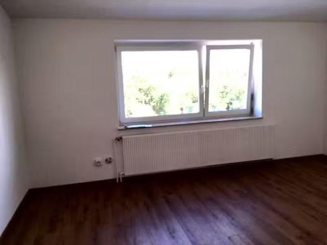 1 Zimmer 30 m² 555 € Kaltmiete Wohnungen in Tübingen