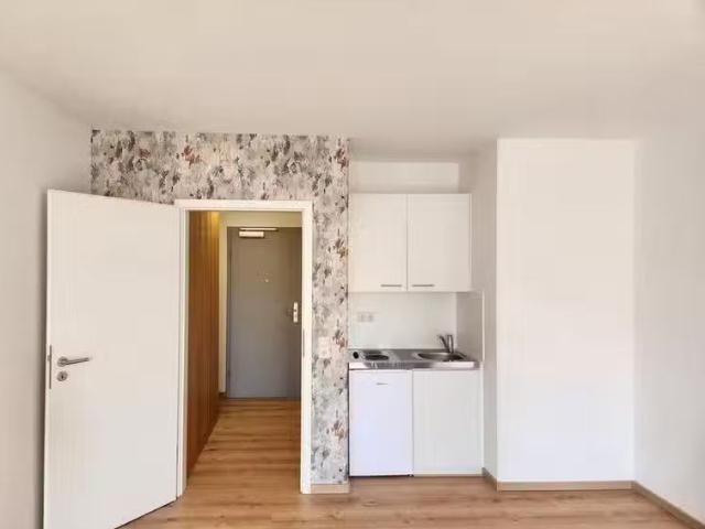 1 Zimmer 31 m² 350 € Kaltmiete Wohnungen in Göttingen