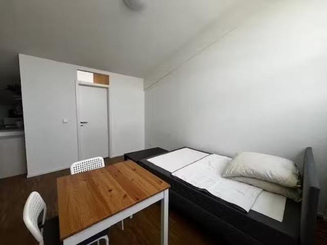 1 Zimmer 32 m² 459 € Kaltmiete Wohnungen in Oedheim
