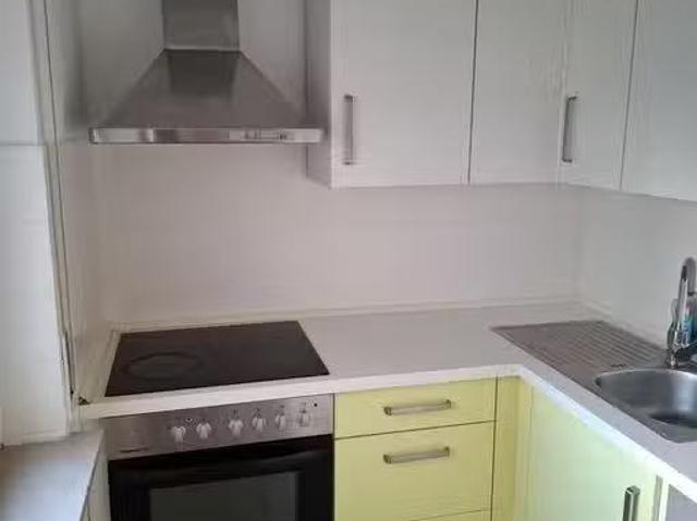 1 Zimmer 32 m² 560 € Kaltmiete Wohnungen in Frankfurt