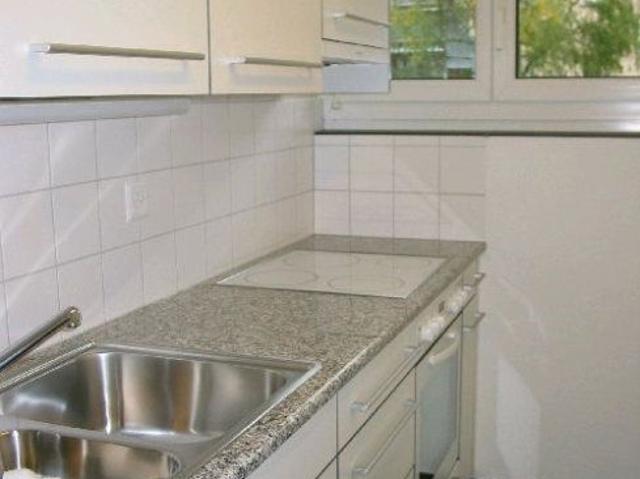 1 Zimmer, 34 m², 1. Stock