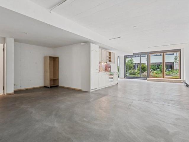 1 Zimmer, 34 m², 2. Stock