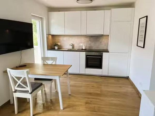1 Zimmer 34 m² 640 € Kaltmiete Wohnungen in Karlsruhe