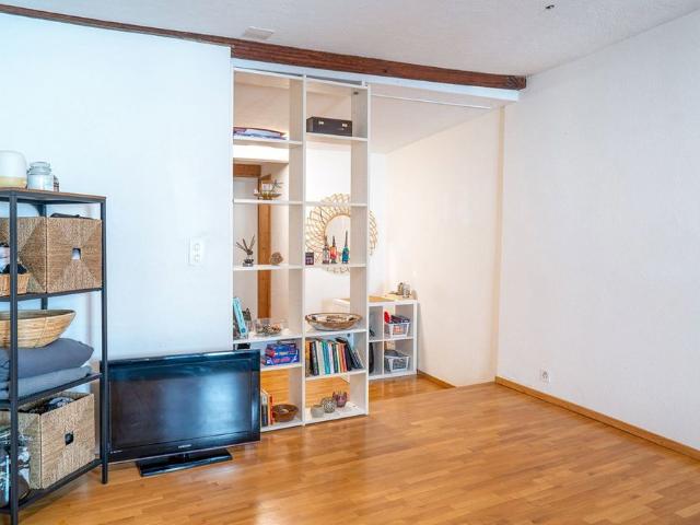 1 Zimmer, 35 m², 1. Stock