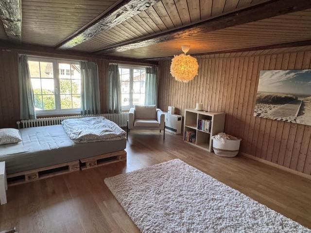 1 Zimmer, 35 m², 1. Stock