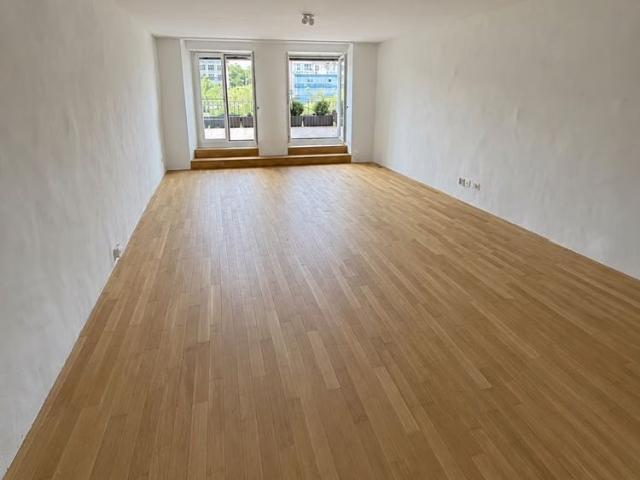 1 Zimmer, 35 m², 1. Stock