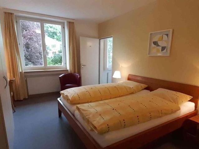 1 Zimmer, 35 m², 2. Stock