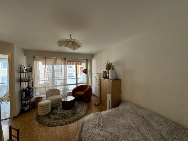 1 Zimmer, 35 m², 3. Stock