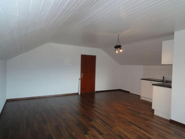 1 Zimmer, 35 m², 4. Stock