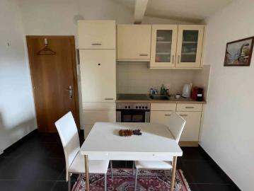 1 Zimmer, 35 m², 4. Stock