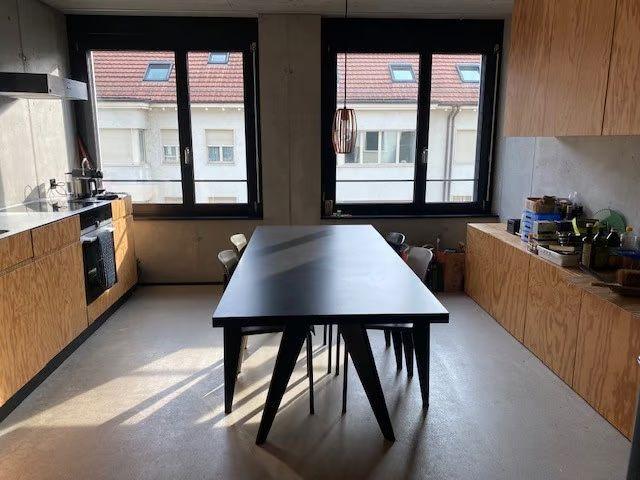 1 Zimmer, 35 m², 4. Stock