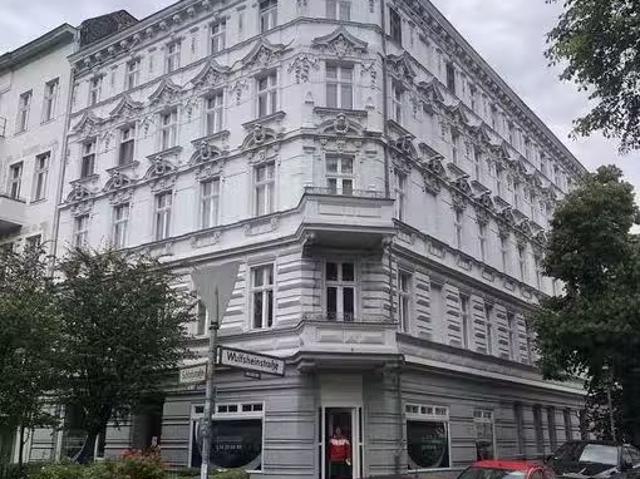 1 Zimmer 35 m² 990 € Kaltmiete Wohnungen in Berlin