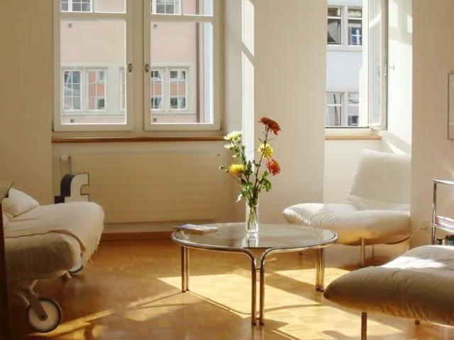 1 Zimmer, 36 m², 2. Stock