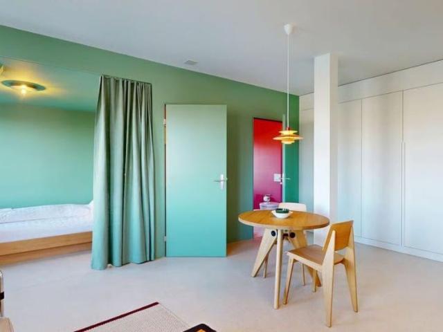 1 Zimmer, 38 m², 4. Stock
