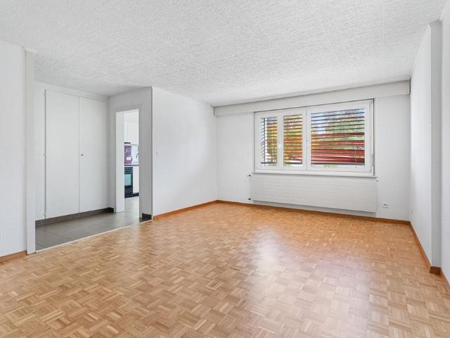 1 Zimmer, 38 m², 5. Stock