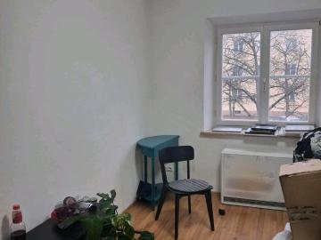 1 Zimmer WG frei in Laimer Platz in 2 Zimmer Wohnung