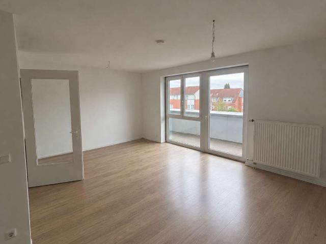 1 Zimmer Wohnung mit Balkon