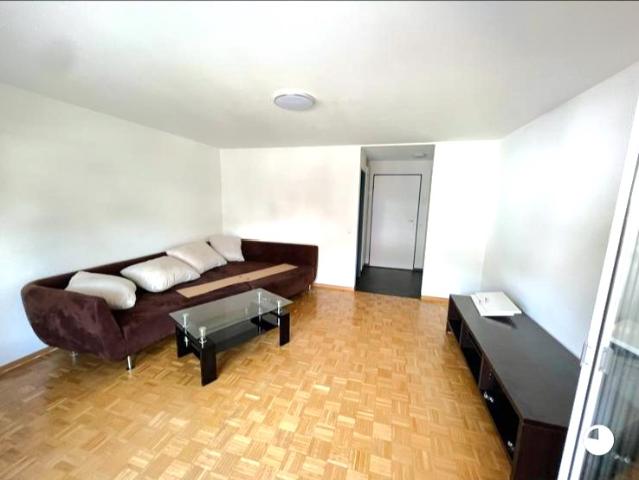 1 Zimmer Wohnung mit Balkon