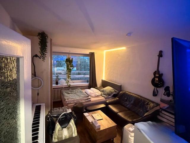 1 Zimmer Wohnung mit Balkon am Südbahnhof – ab 01.12